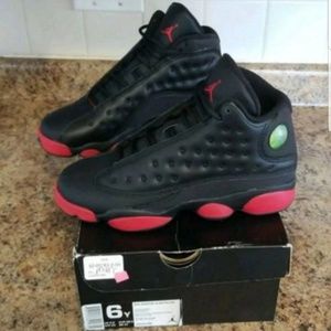 Dirty bed Jordan 13s